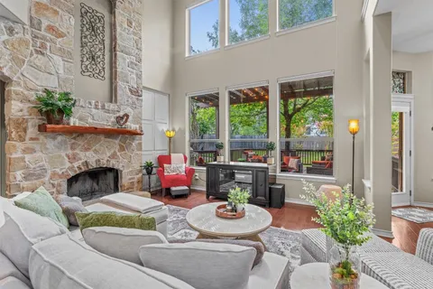 $800,000 | 7505 Roaring Springs Drive, Austin, TX 78736