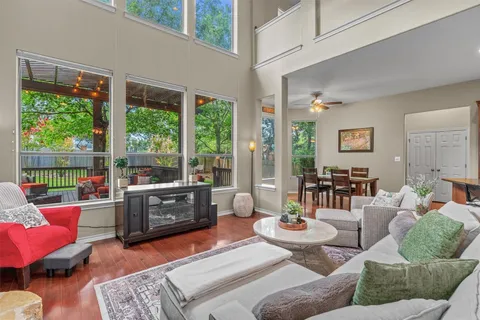 $800,000 | 7505 Roaring Springs Drive, Austin, TX 78736