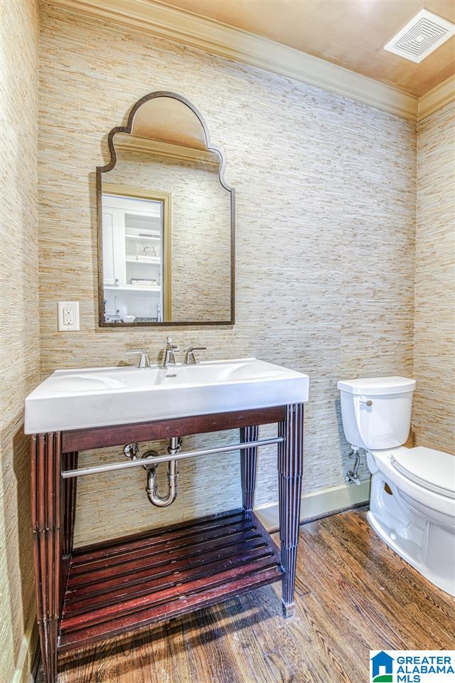 803 Wingate Circle Birmingham, AL 35209 - Photo 15 of 50