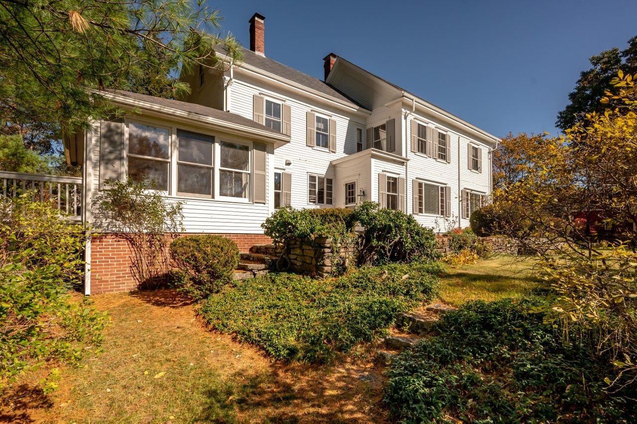 110 Exeter Road Newfields, NH 03856 - Photo 4 of 40