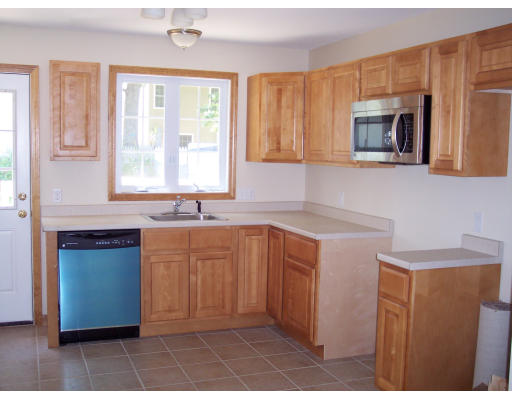 32 Hope Street Springfield, MA 01119 - Photo 4 of 10
