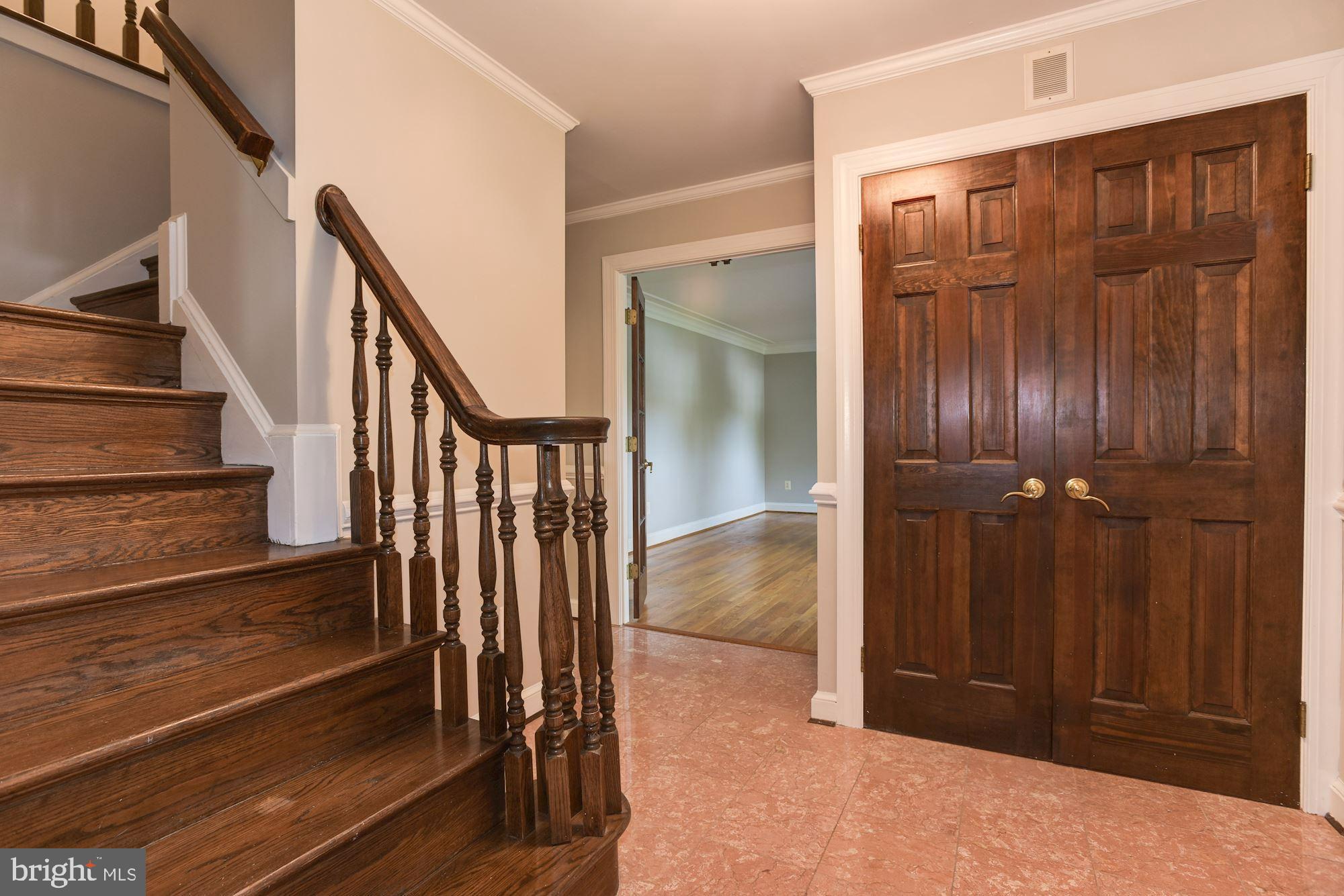 14317 Cantrell Road Silver Spring, MD 20905 - Photo 4 of 48 Foyer