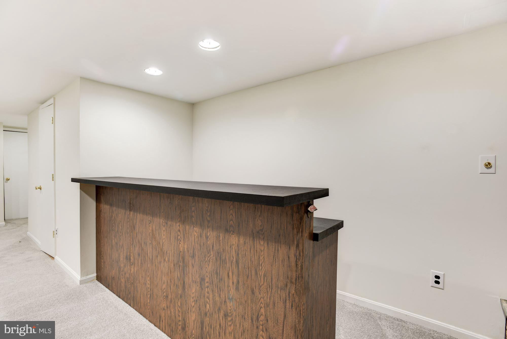 14317 Cantrell Road Silver Spring, MD 20905 - Photo 36 of 48 Recreation Room | Bar