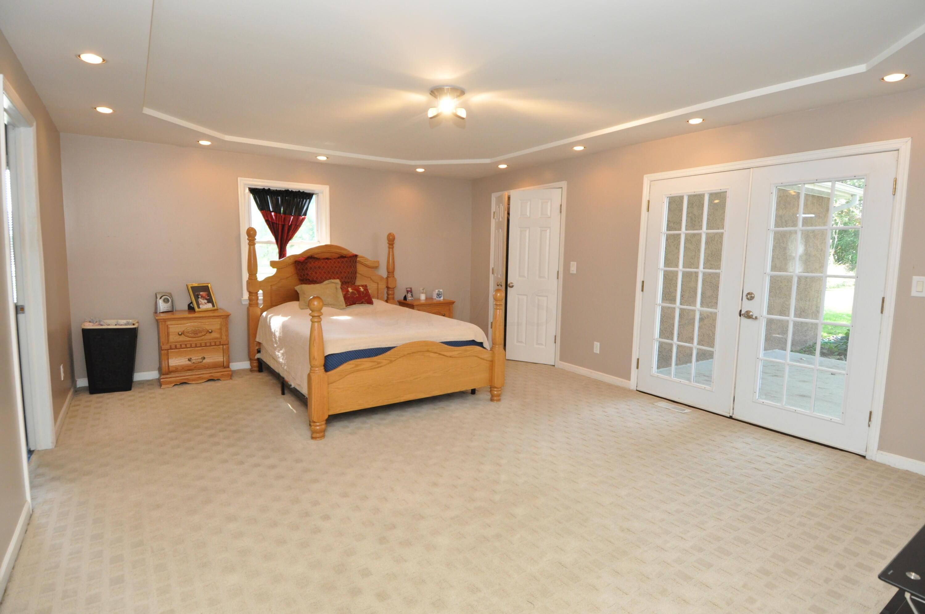 2731 Kunz Road Galloway, OH 43119 - Photo 24 of 65