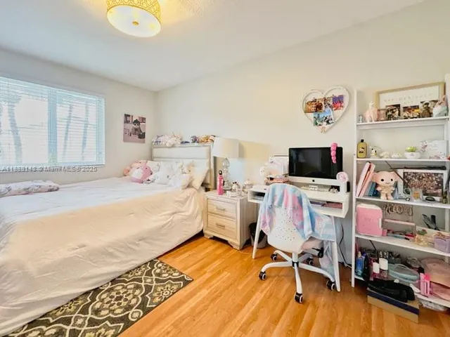 $5,800 | 10620 Southwest 67th Street, Miami, FL 33173