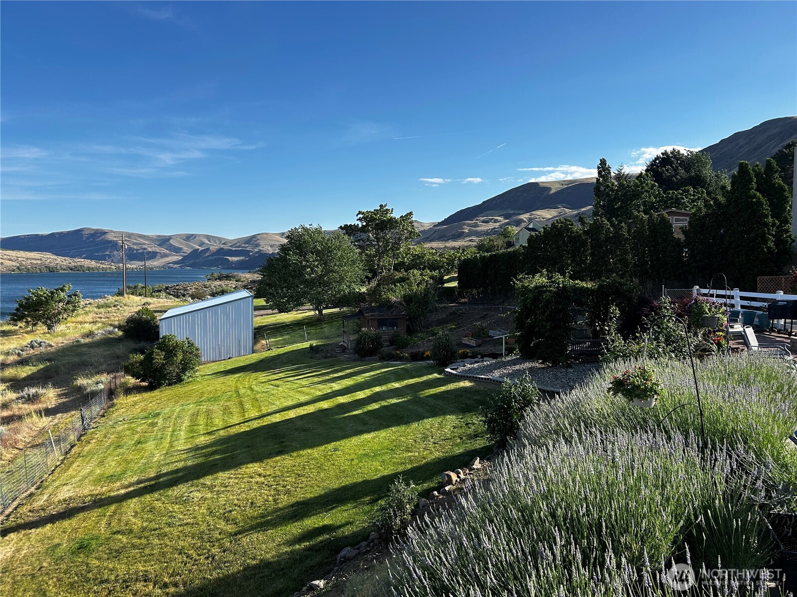 7667 Tarpiscan Road Malaga, WA 98828 - Photo 9 of 40