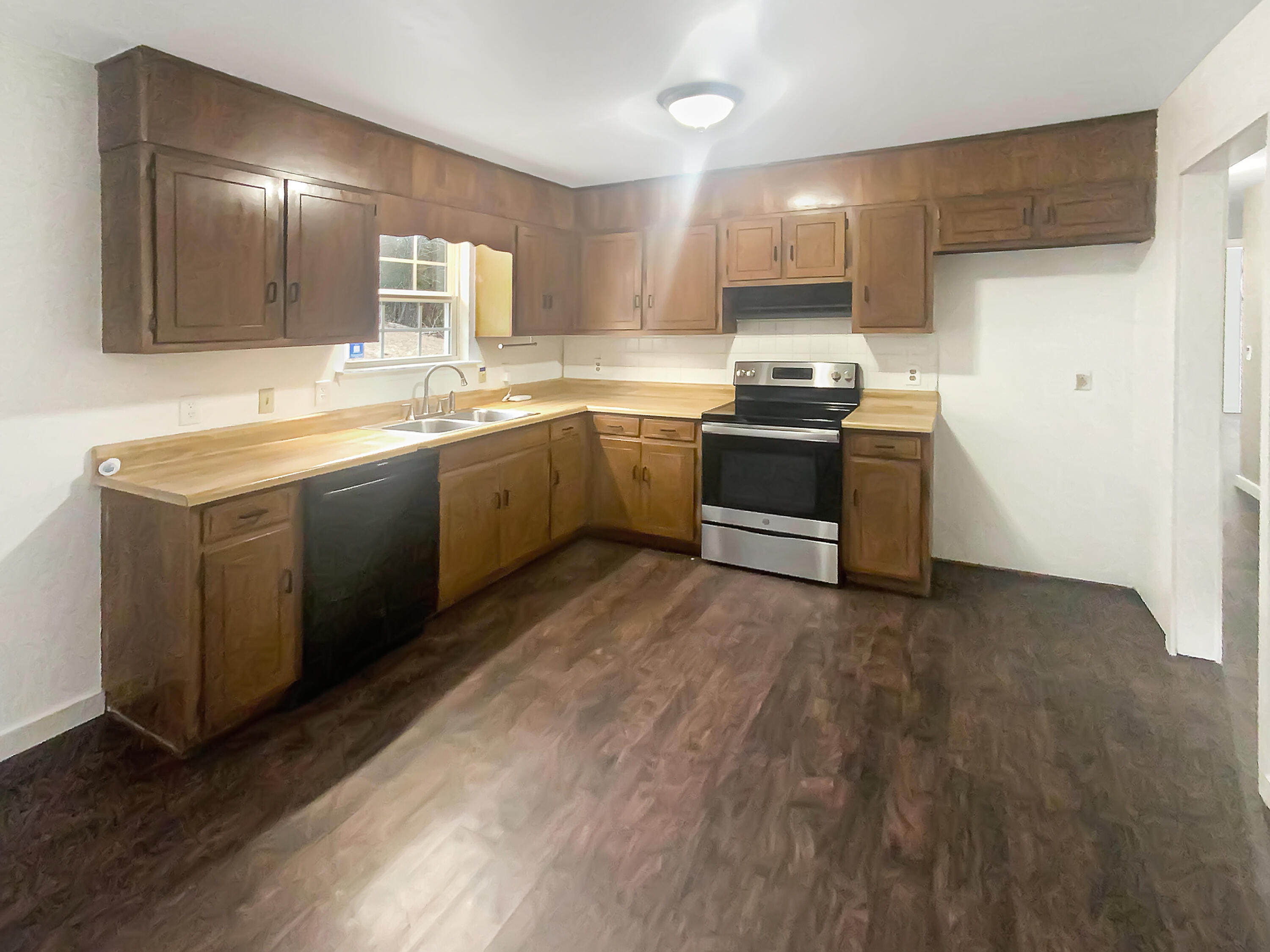 7415 Igou Ferry Road Harrison, TN 37341 - Photo 6 of 23 listing_5