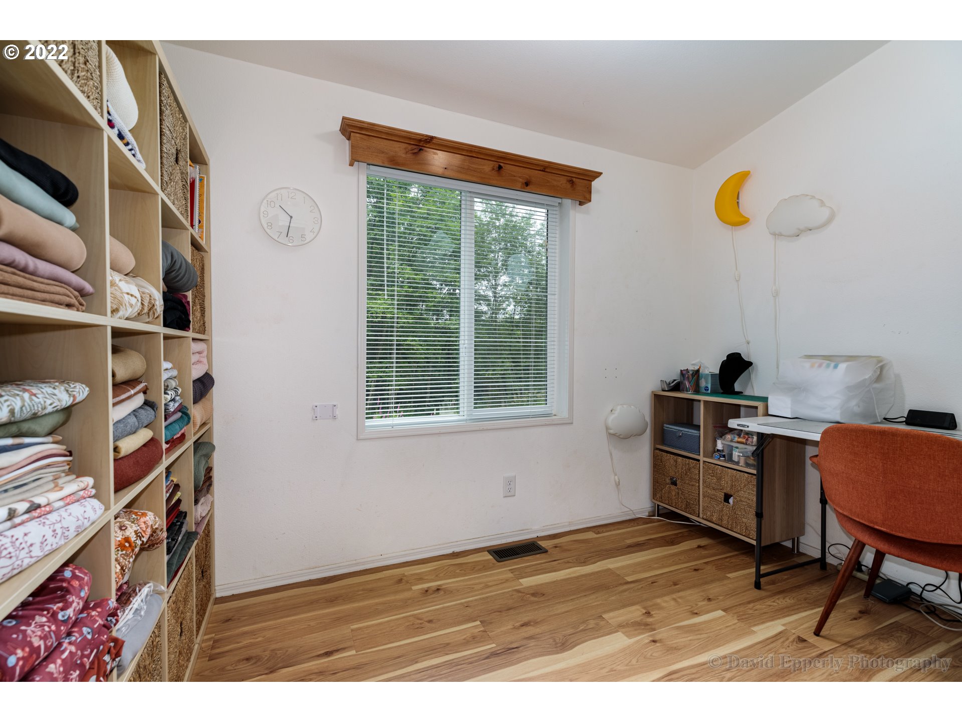 67460 Meissner Road Deer Island, OR 97054 - Photo 12 of 22 Bedroom