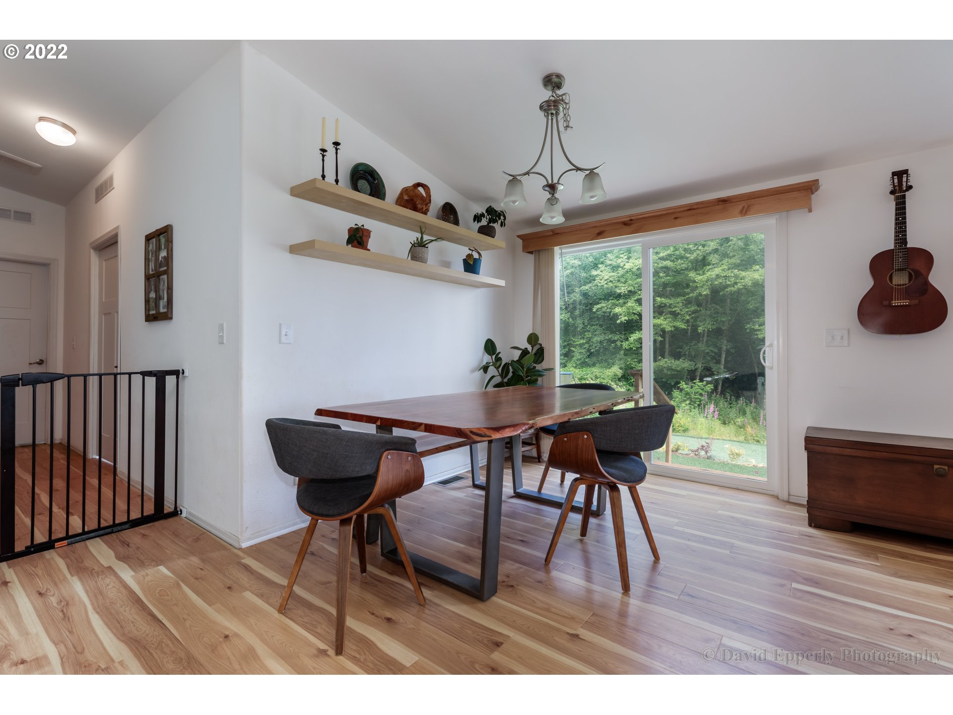 67460 Meissner Road Deer Island, OR 97054 - Photo 6 of 22 Dining Room