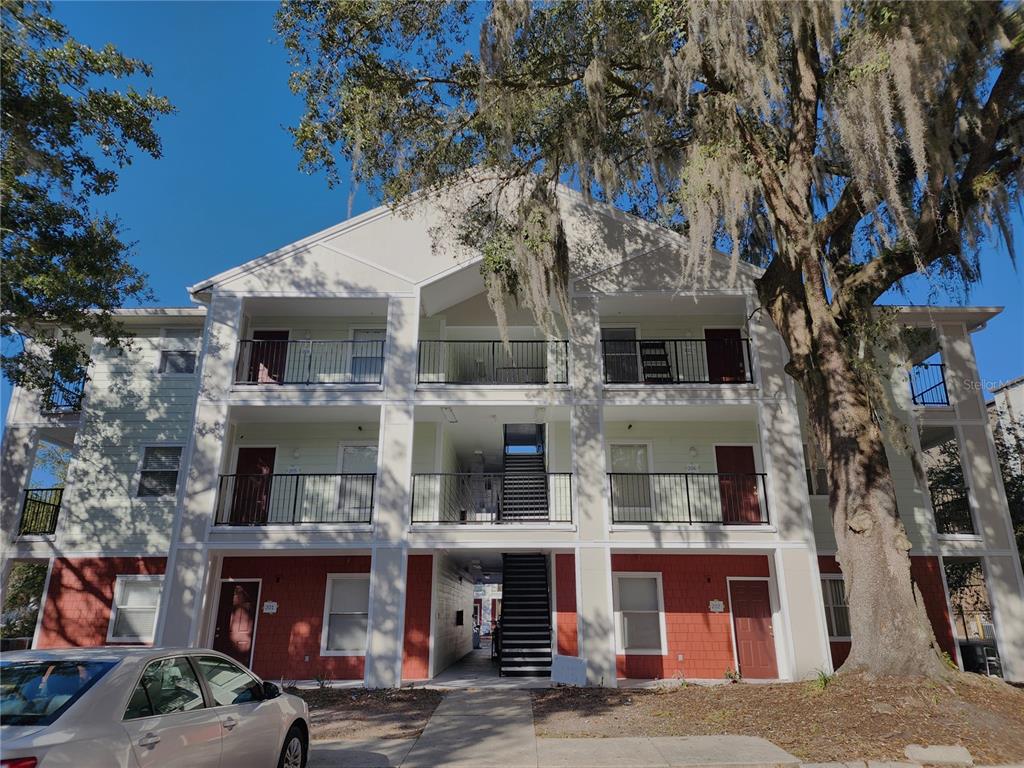 2360 Southwest Archer Road Southwest, Unit 205 Gainesville, FL 32608 - Photo 1 of 20