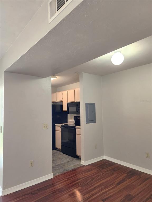 2360 Southwest Archer Road Southwest, Unit 205 Gainesville, FL 32608 - Photo 4 of 20