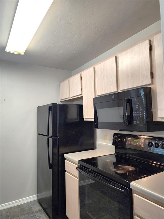 2360 Southwest Archer Road Southwest, Unit 205 Gainesville, FL 32608 - Photo 9 of 20