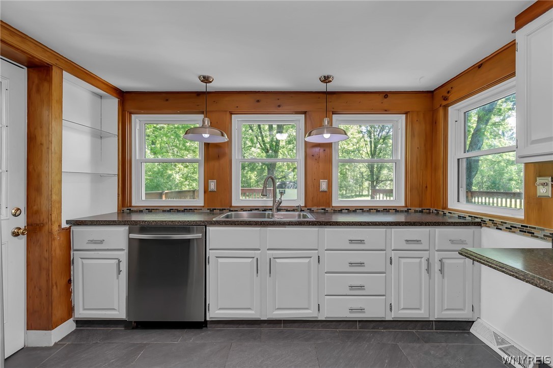 1715 Hopkins Road Amherst, NY 14068 - Photo 17 of 42