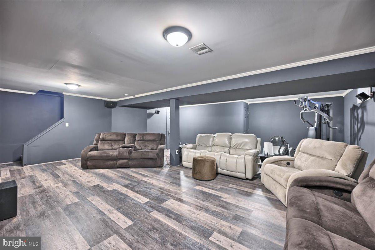 911 Earhart Road Manheim, PA 17545 - Photo 20 of 48