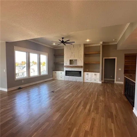 $700,000 | 2318 Larkspur Lane, Kearney, MO 64060