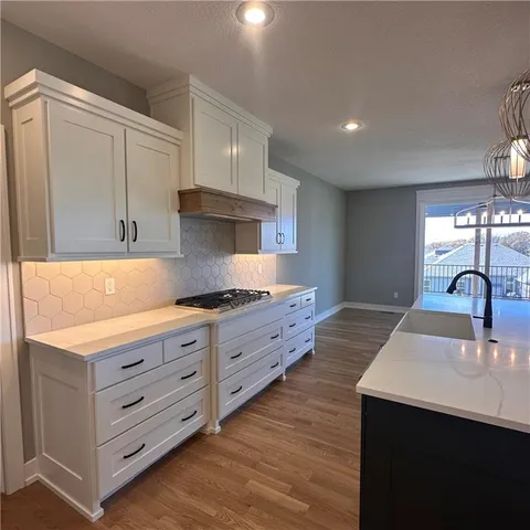 $700,000 | 2318 Larkspur Lane, Kearney, MO 64060