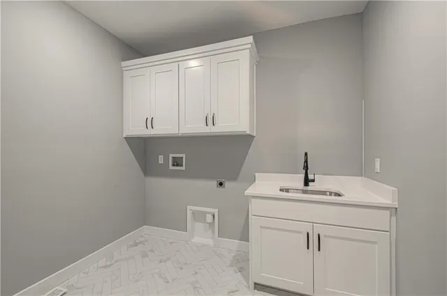 $700,000 | 2318 Larkspur Lane, Kearney, MO 64060