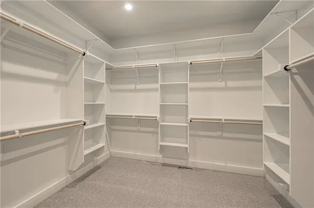 $700,000 | 2318 Larkspur Lane, Kearney, MO 64060