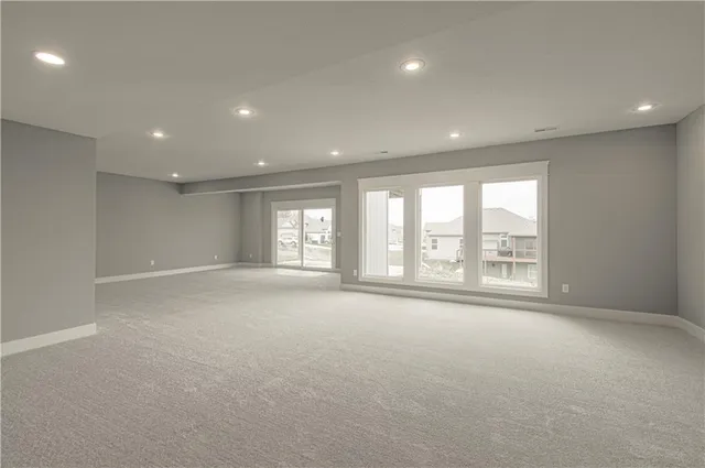 $700,000 | 2318 Larkspur Lane, Kearney, MO 64060