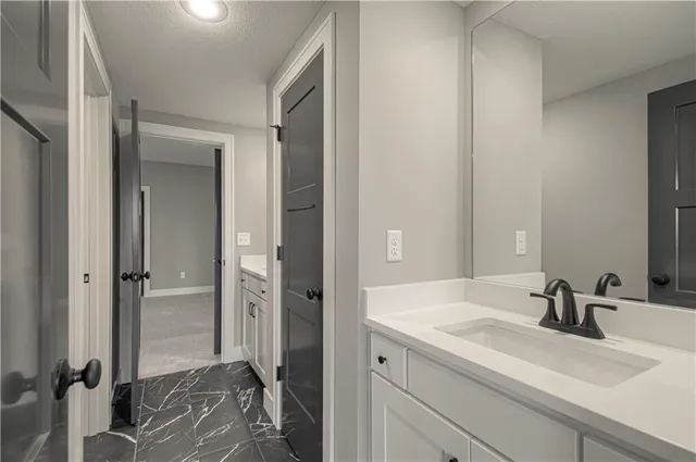 $700,000 | 2318 Larkspur Lane, Kearney, MO 64060