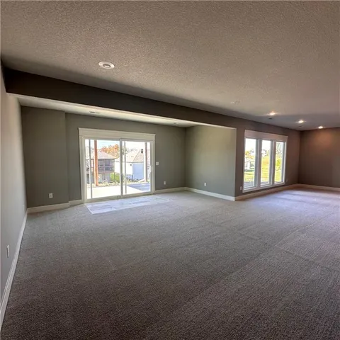 $700,000 | 2318 Larkspur Lane, Kearney, MO 64060