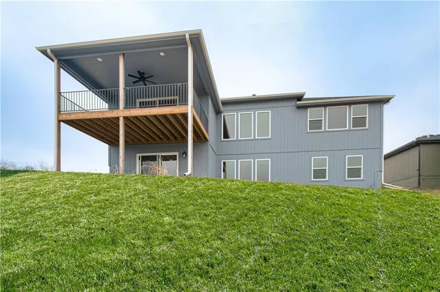 $700,000 | 2318 Larkspur Lane, Kearney, MO 64060