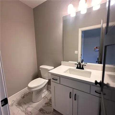 $700,000 | 2318 Larkspur Lane, Kearney, MO 64060