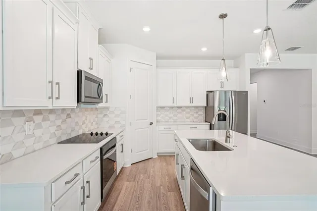 $448,667 | 572 Brookhaven Trail, Ormond Beach, FL 32174