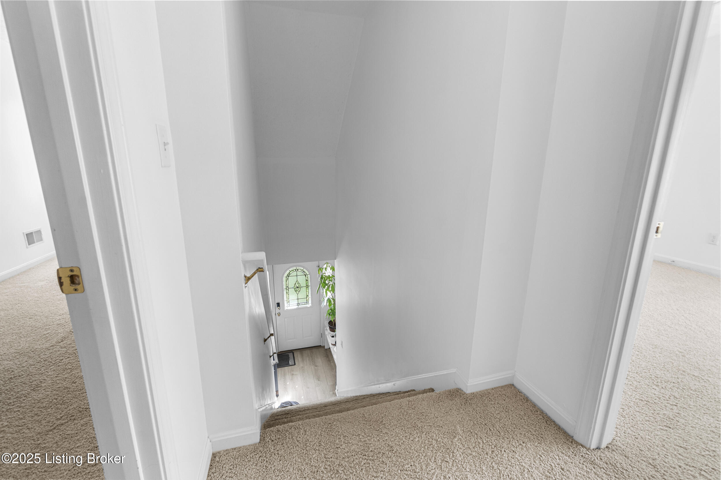 6921 Matthews Road Louisville, KY 40258 - Photo 21 of 38 dsc09768