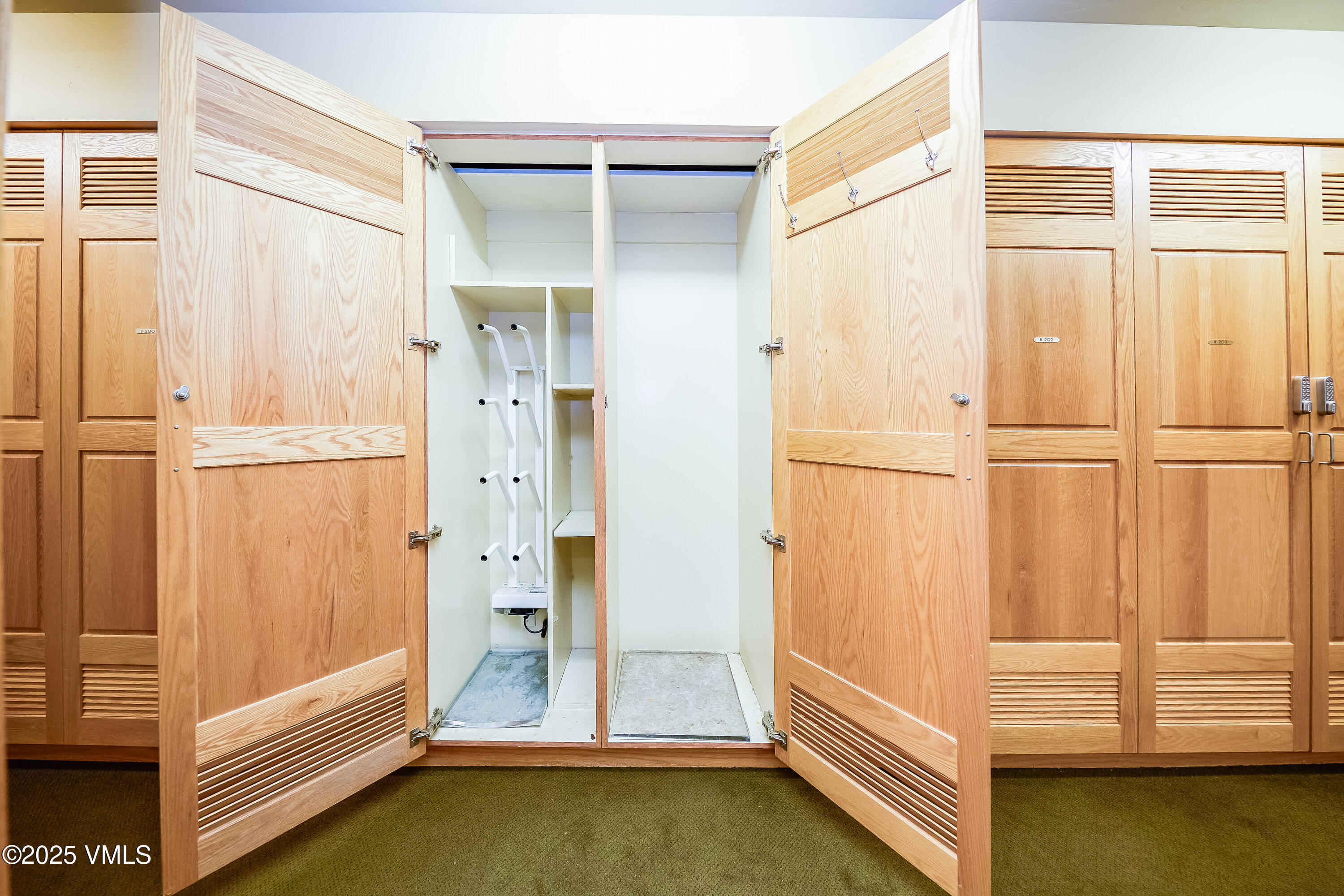 142 Arrowhead Circle, Unit B201 Edwards, CO 81632 - Photo 28 of 35 One_Arrowhead_B201_037