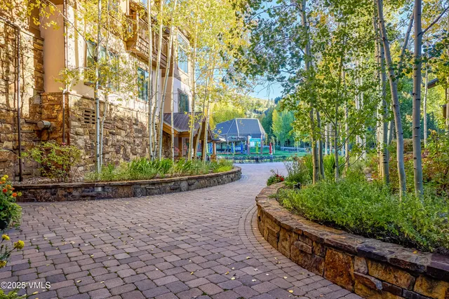 $2,795,000 | 142 Arrowhead Circle, Unit B201, Edwards, CO 81632