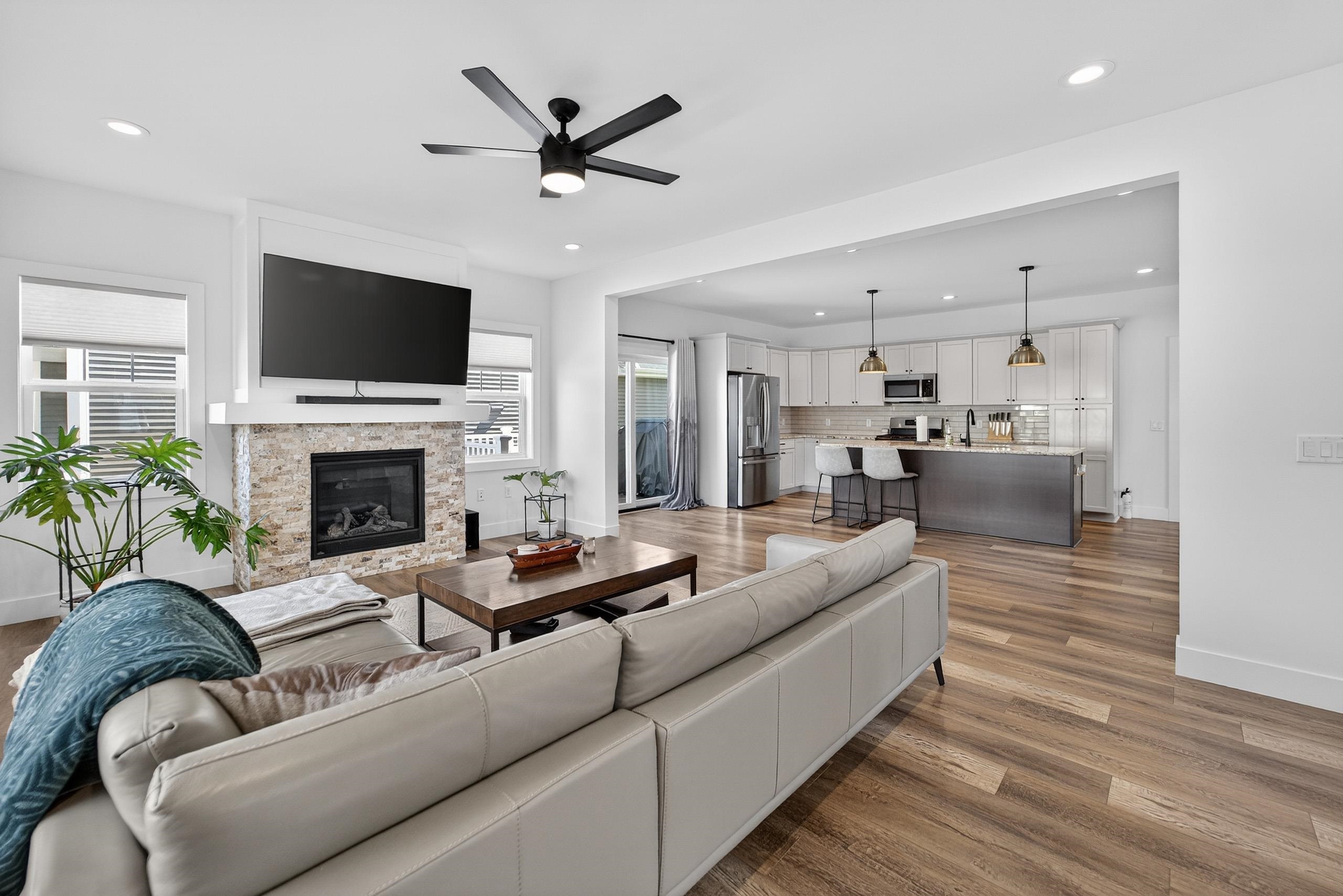 4889 Arugula Road Fitchburg, WI 53711 - Photo 6 of 44