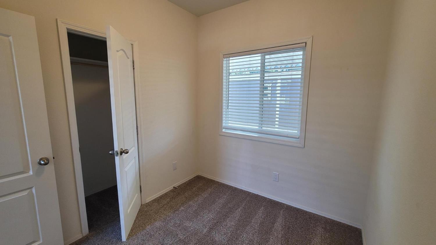 5812 Cedars Road, Unit 34 Redding, CA 96001 - Photo 10 of 13