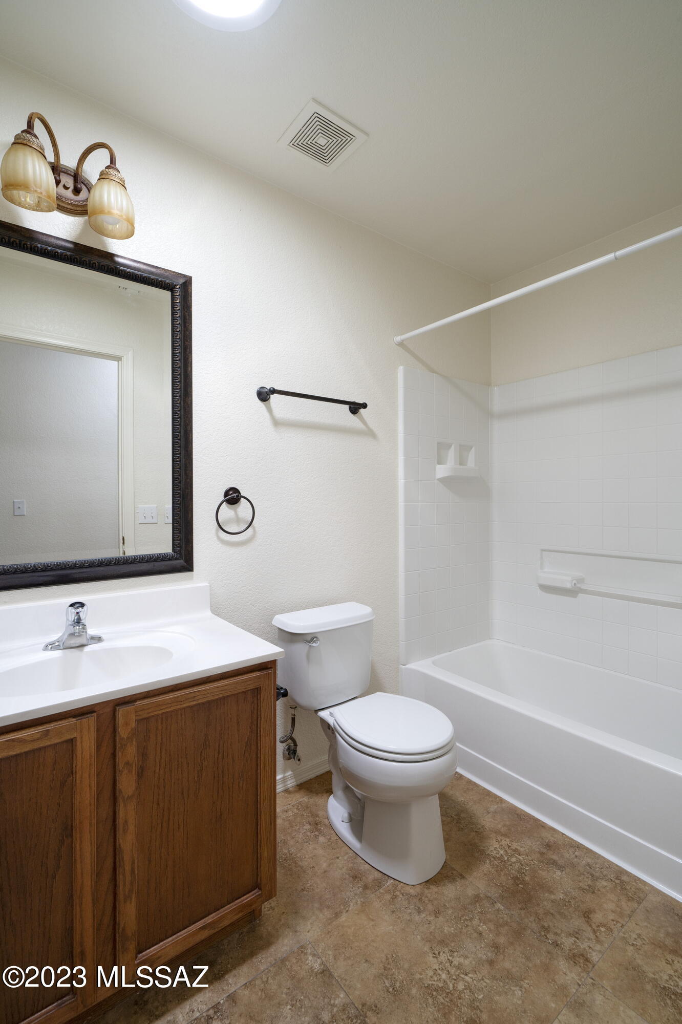 2334 West Golden Hills Road Tucson, AZ 85745 - Photo 14 of 21
