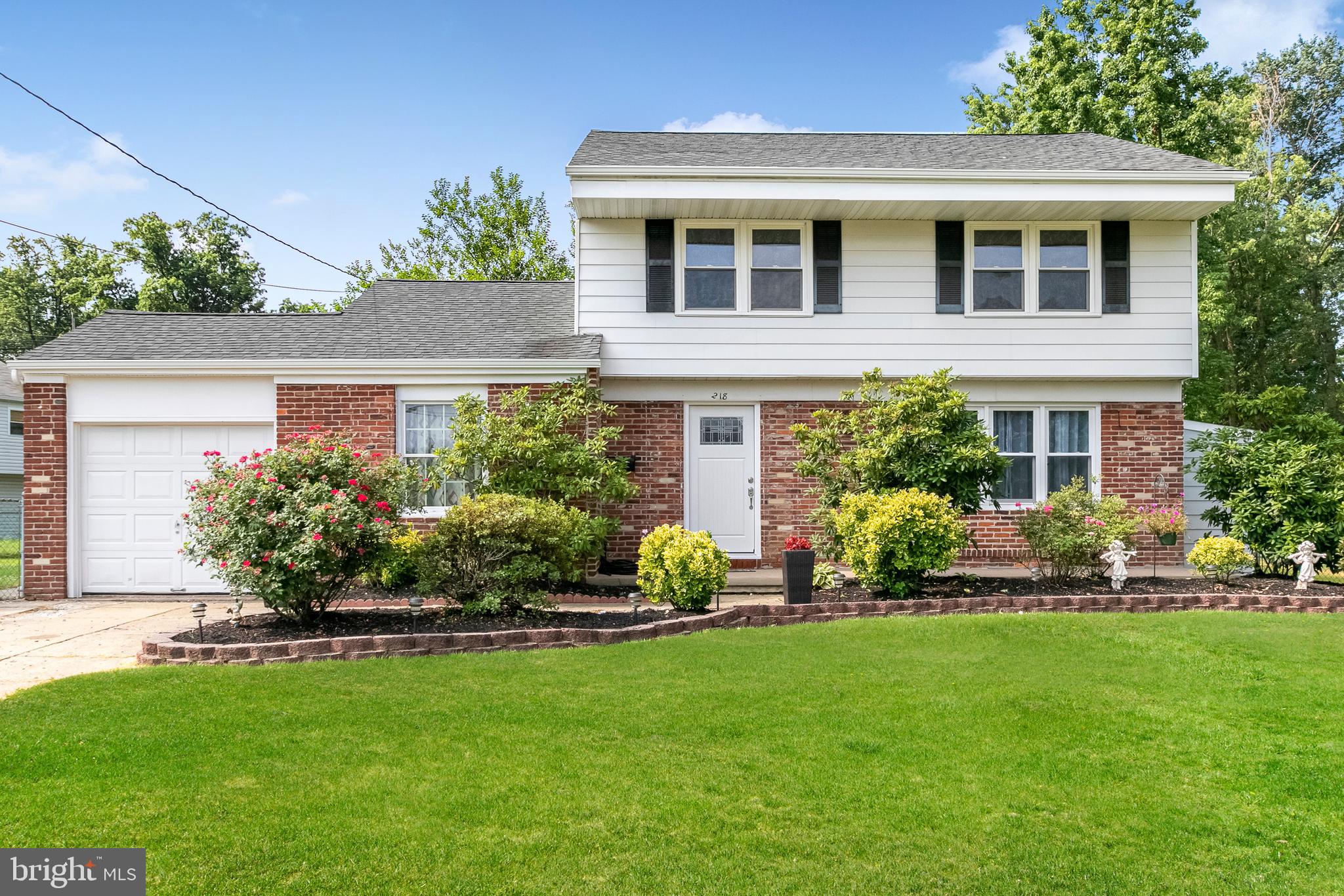218 Green Ridge Road Voorhees, NJ 08043 - Photo 1 of 36
