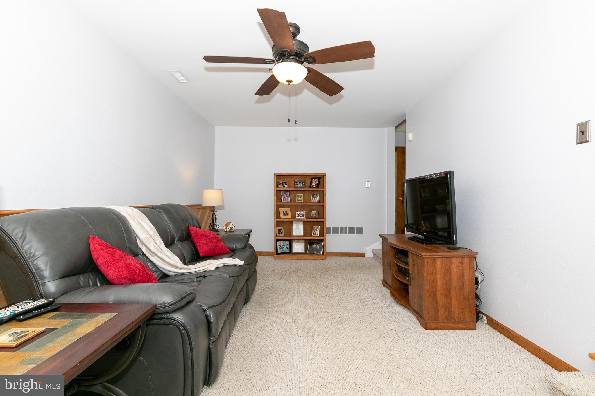218 Green Ridge Road Voorhees, NJ 08043 - Photo 11 of 36