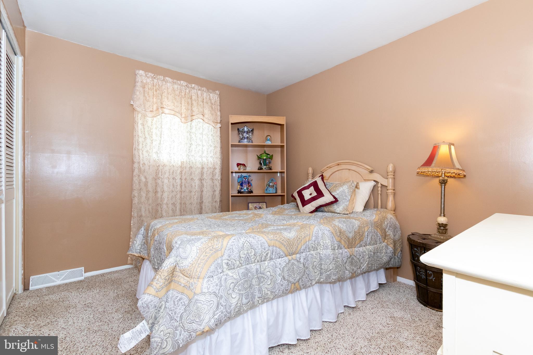 218 Green Ridge Road Voorhees, NJ 08043 - Photo 30 of 36