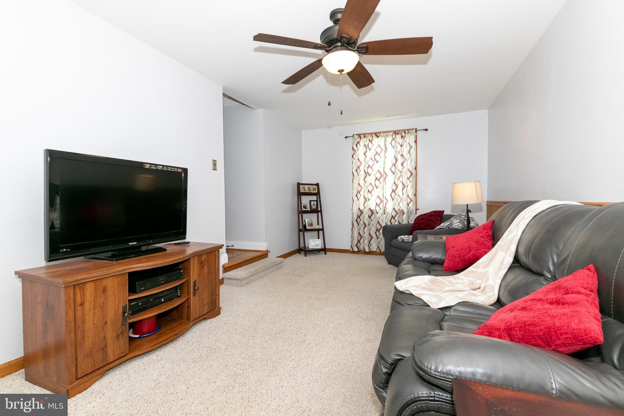 218 Green Ridge Road Voorhees, NJ 08043 - Photo 10 of 36