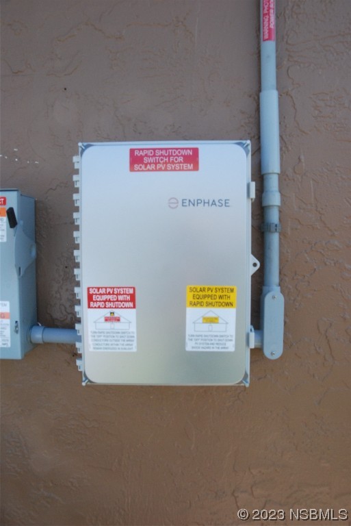 213 Falcon Avenue Edgewater, FL 32141 - Photo 42 of 44 a view of an empty room