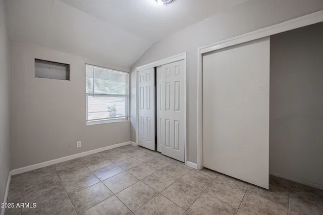 $1,095 | 864 East Chandler Boulevard, Unit 9, Chandler, AZ 85225