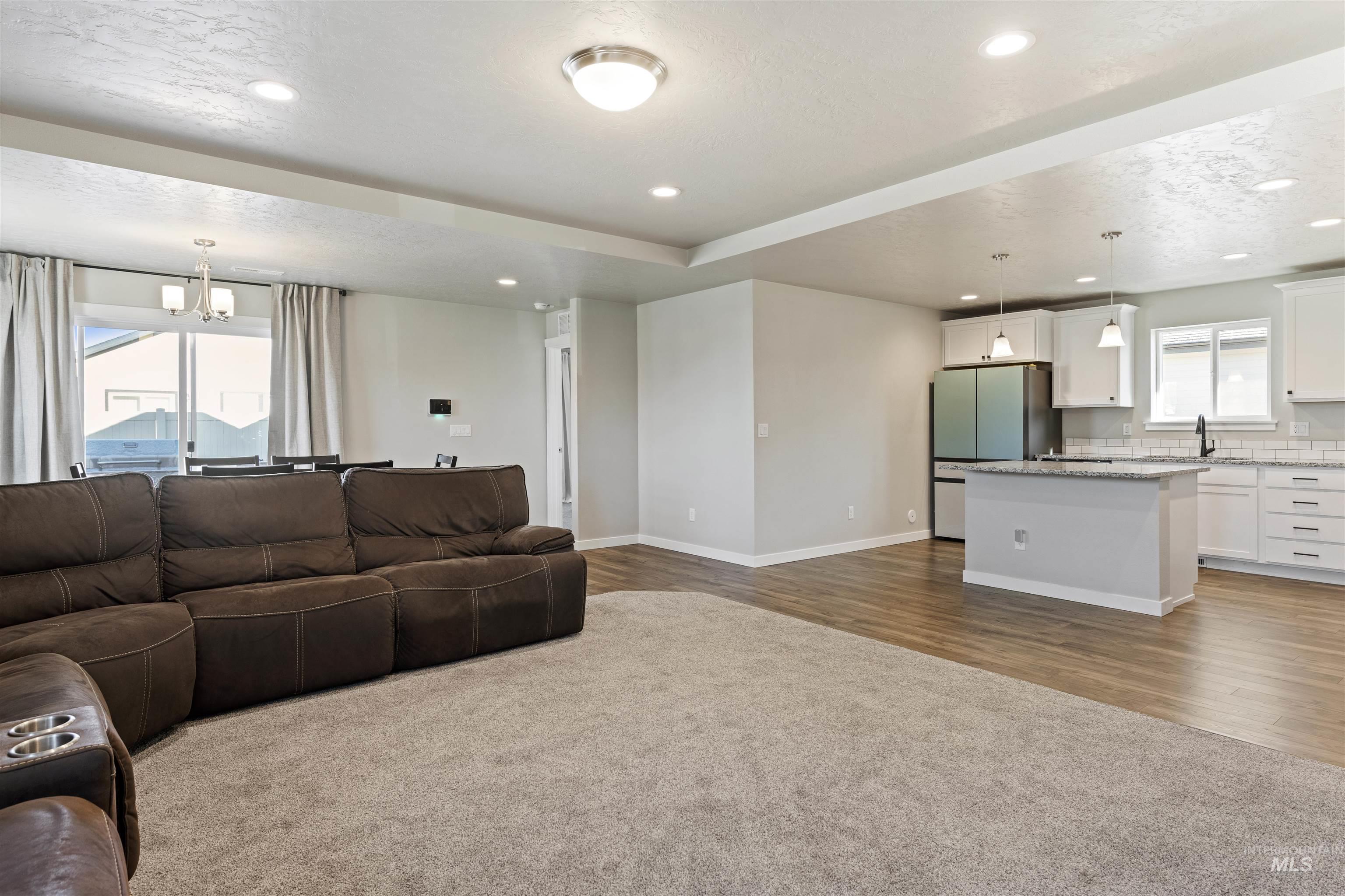 12452 Shadow River Street Caldwell, ID 83607 - Photo 3 of 15