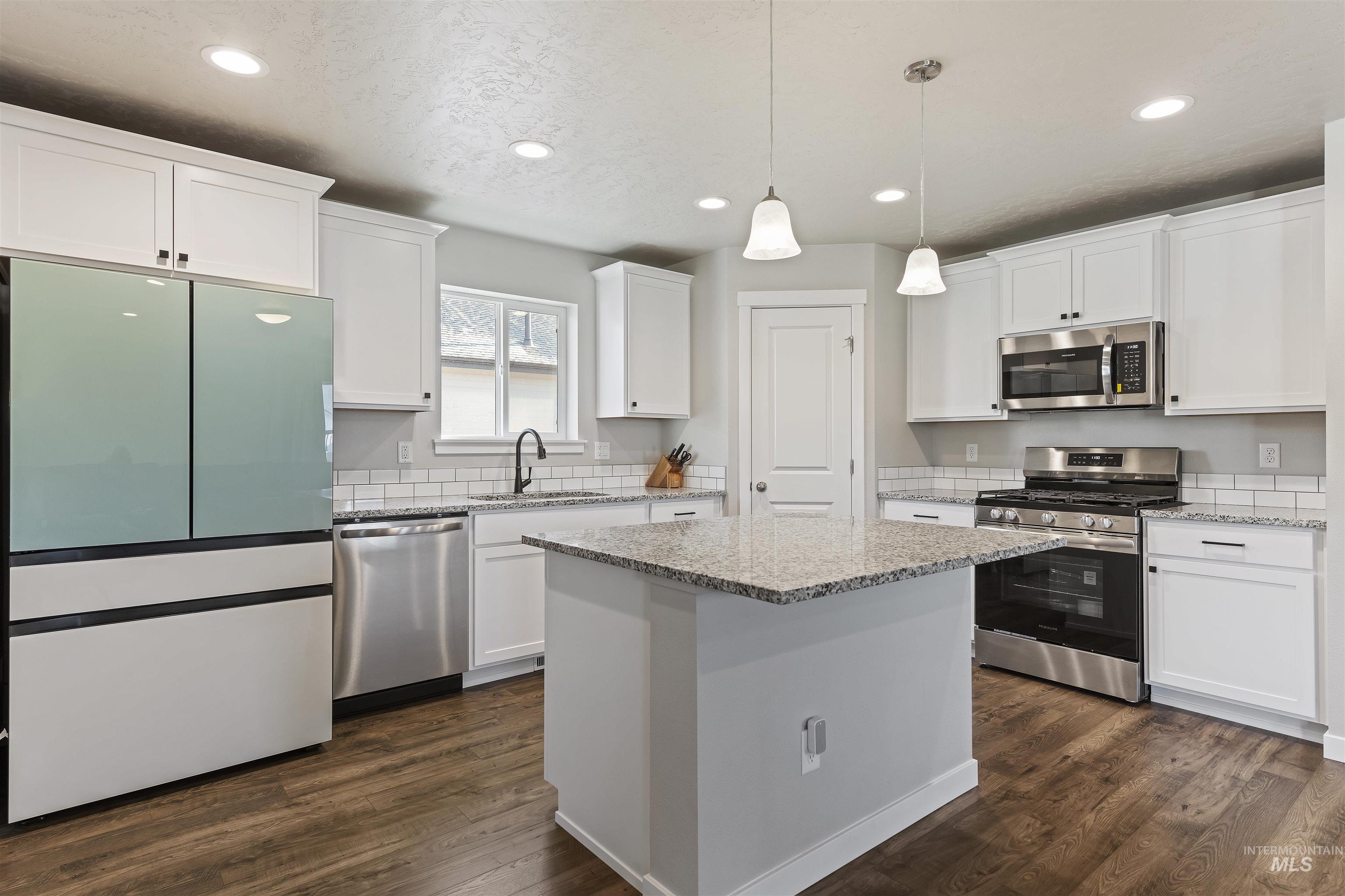 12452 Shadow River Street Caldwell, ID 83607 - Photo 6 of 15