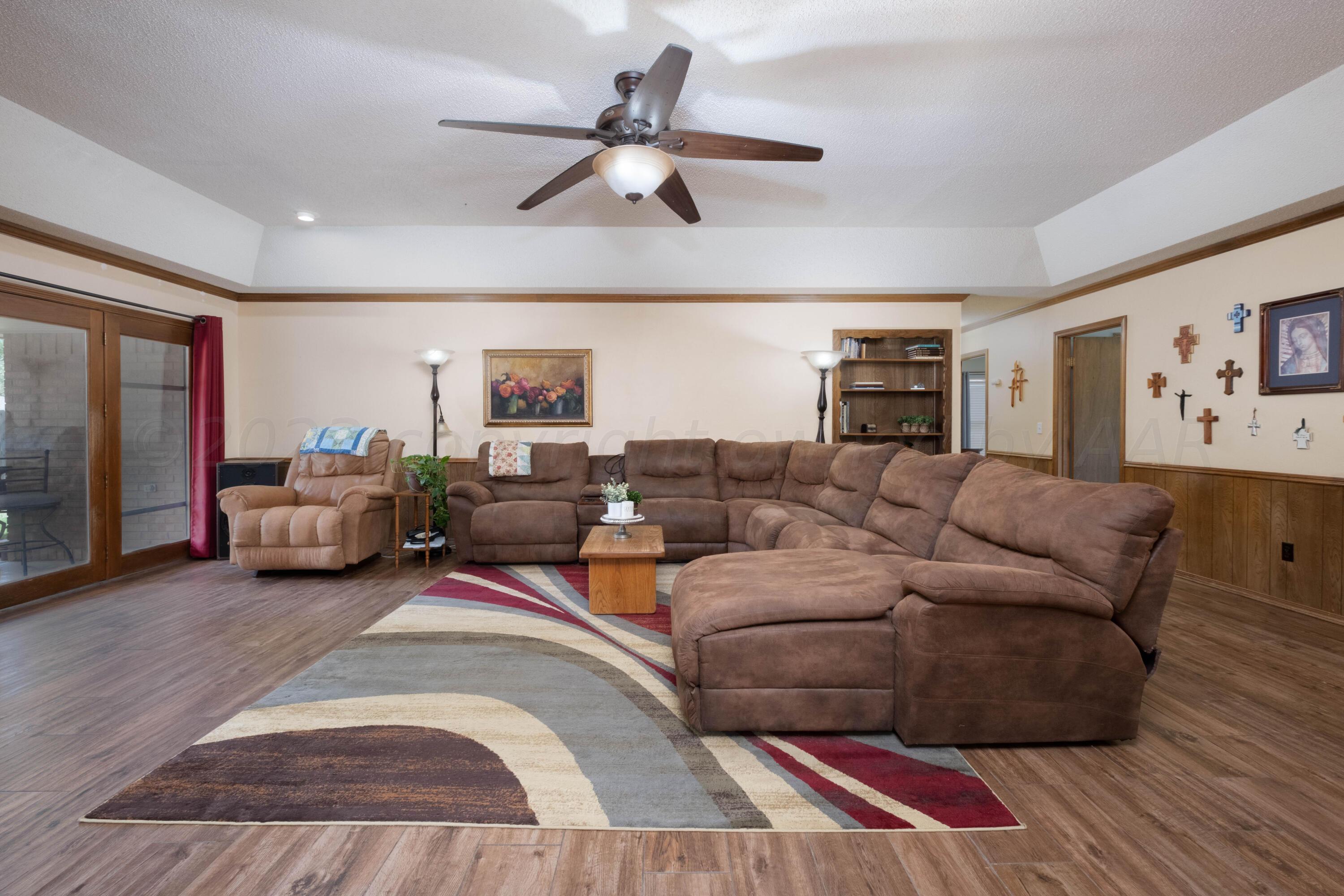 6501 Falcon Road Amarillo, TX 79109 - Photo 8 of 35 DSCF5030-Edit