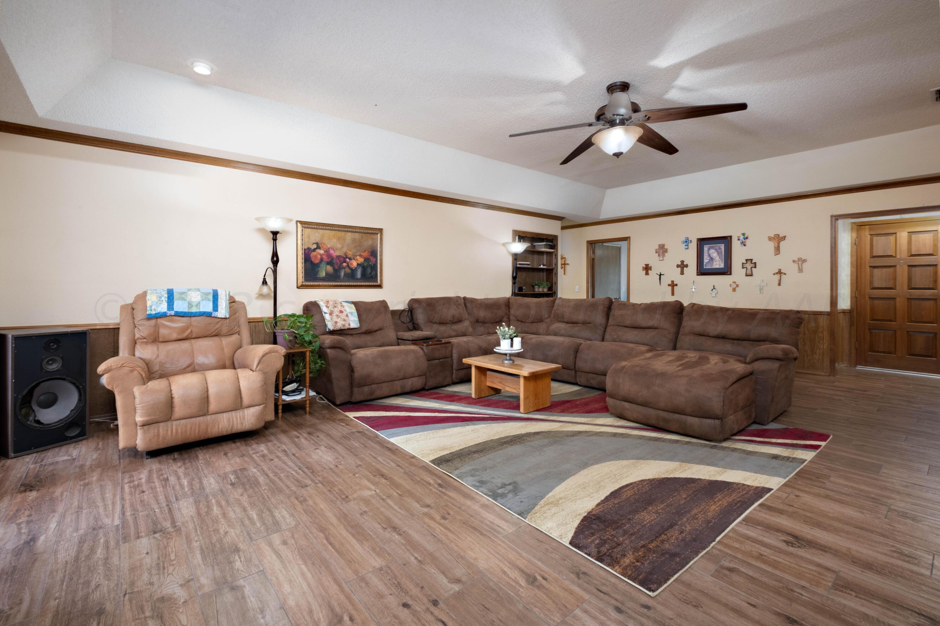 6501 Falcon Road Amarillo, TX 79109 - Photo 10 of 35 DSCF5036-Edit