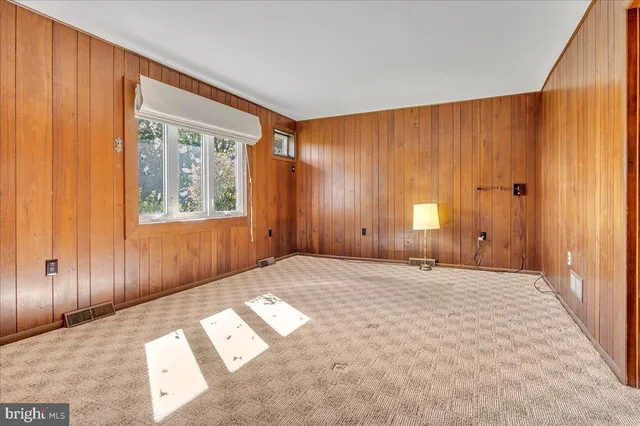 $455,000 | 2010 Kynwyd Road, Wilmington, DE 19810