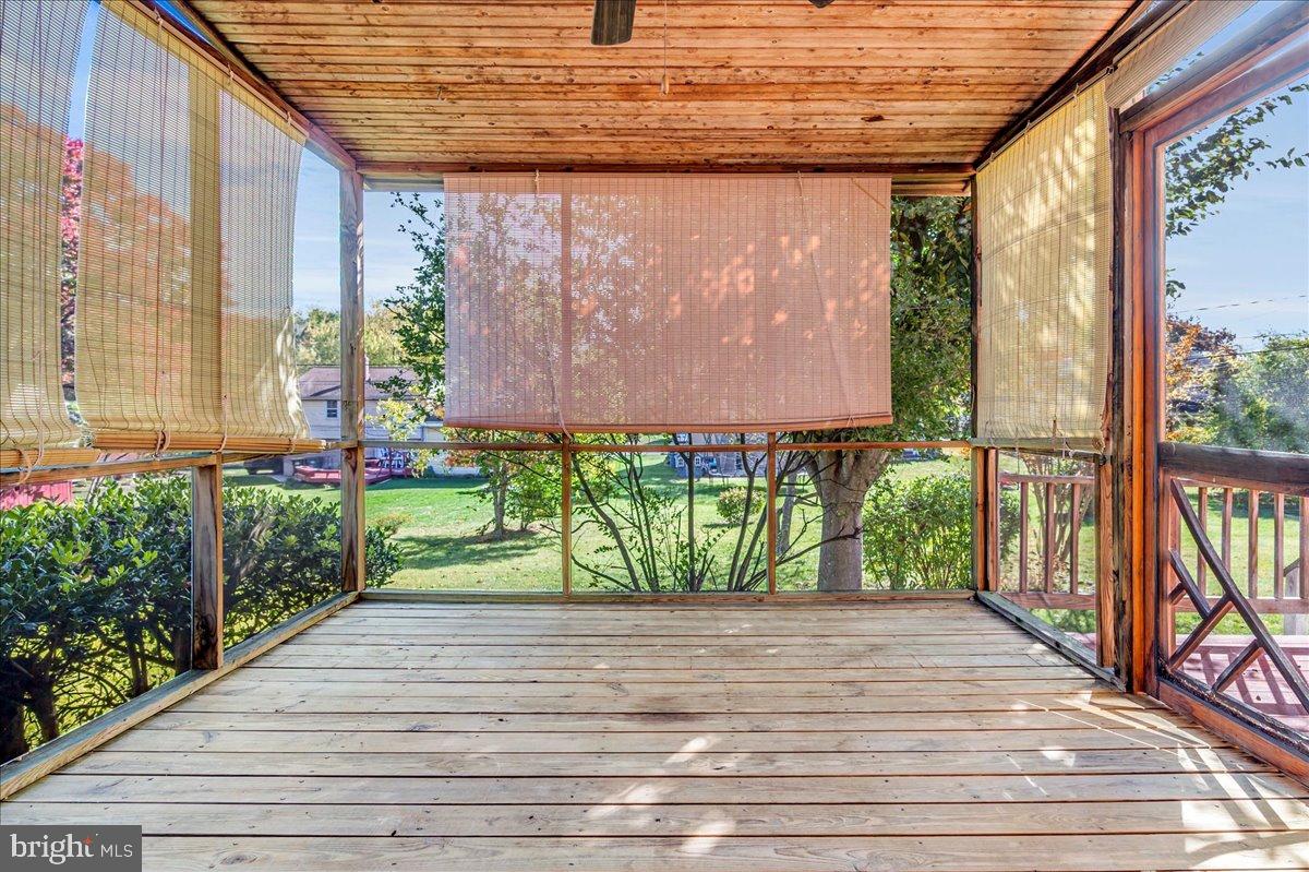 2010 Kynwyd Road Wilmington, DE 19810 - Photo 26 of 33 a view of entrance gate with wooden floor