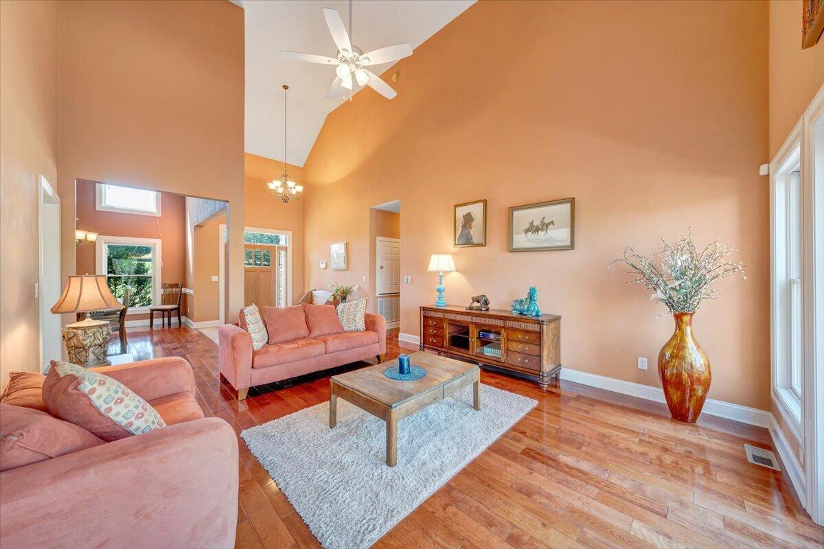85 Cedar Bay Road Union Hall, VA 24176 - Photo 18 of 134 Great Room
