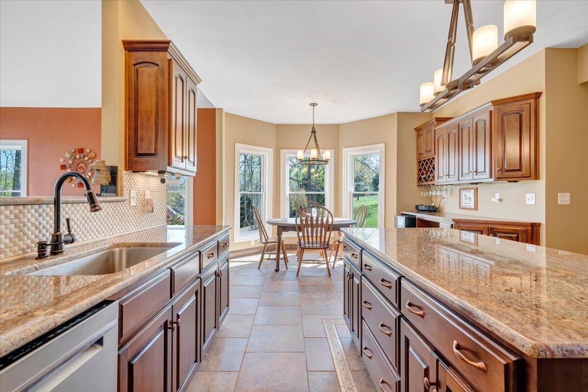 85 Cedar Bay Road Union Hall, VA 24176 - Photo 28 of 134 Kitchen