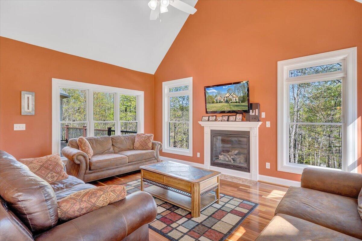 85 Cedar Bay Road Union Hall, VA 24176 - Photo 35 of 134 Living Room