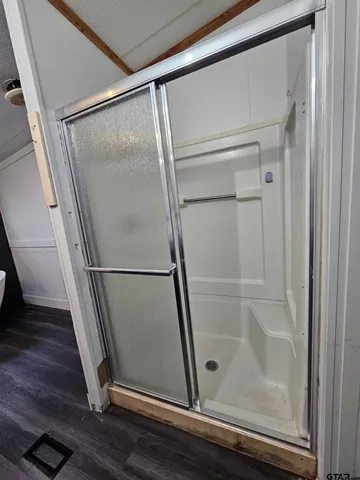 a close up view of a washer and dryer